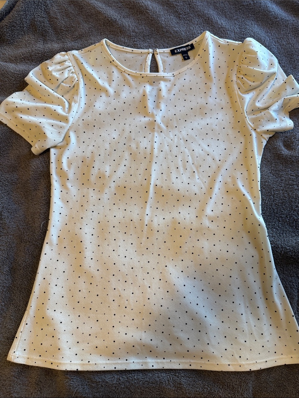Express Cream Polka Dot Puff Sleeve Blouse